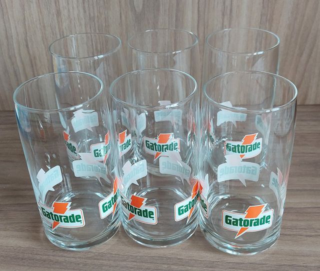 lotto 6 bicchieri Gatorade altezza 14 diametro 7