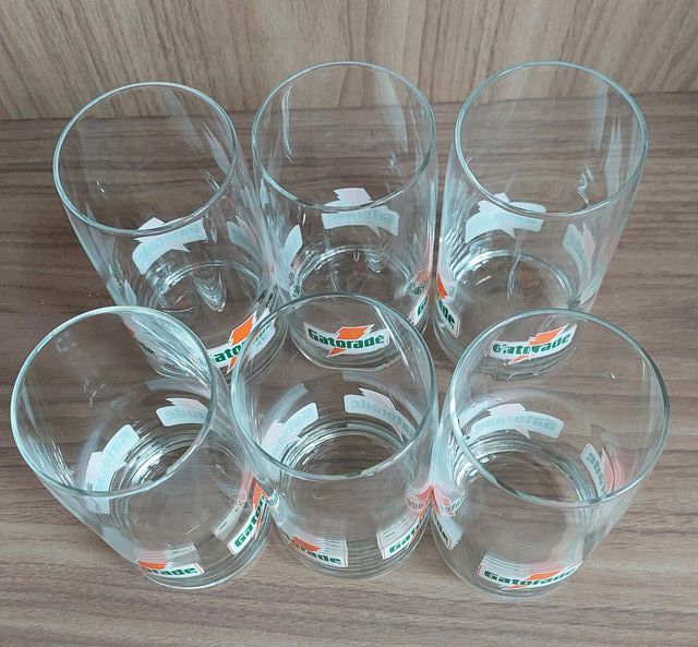 lotto 6 bicchieri Gatorade altezza 14 diametro 7