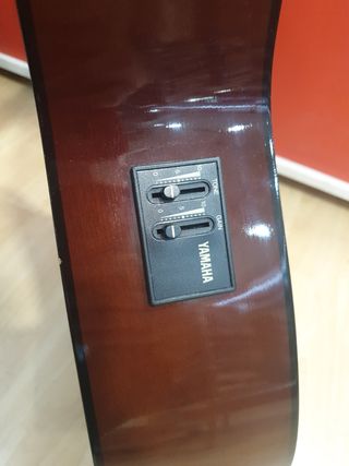 GUITARRA YAMAHA FX-310