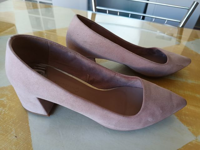 Zapatos salón rosa palo