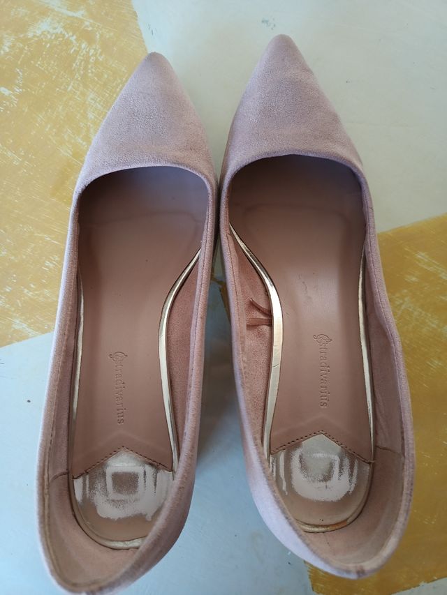 Zapatos salón rosa palo