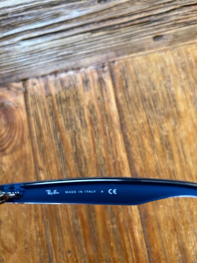 Ray-Ban New Wayfarer RB2132-605371 blu