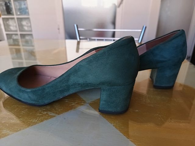 Zapatos salón verdes