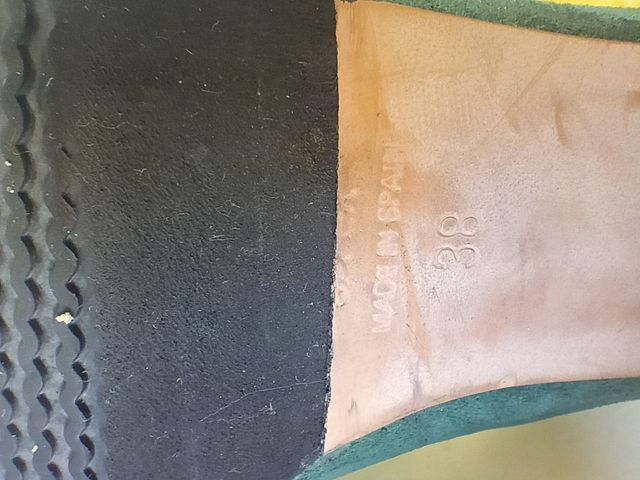 Zapatos salón verdes