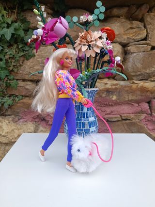 Sindy y su perrito Gogo