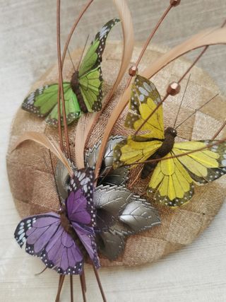 Tocado invitada boda