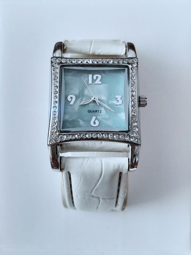 Orologio con cristalli swarovskyelements