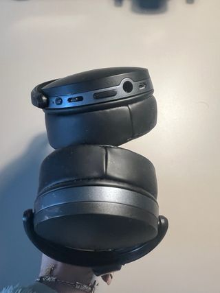 Cuffie Sennheiser ascolto musica