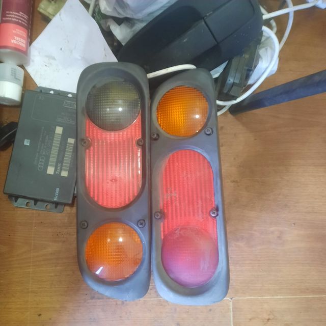 PILOTOS TRASEROS NISSAN TERRANO