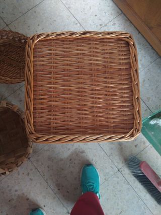 Silla mimbre sin marcas,como nueva