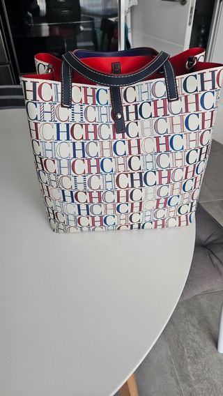Bolso mano Carolina Herrera 