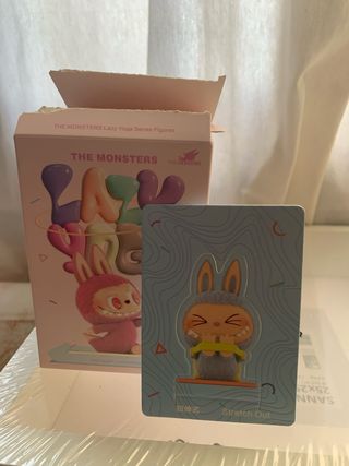 Popmart labubu yoga