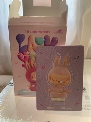 Labubu pop mart yoga