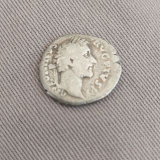 Denario Romano Antonio Pio