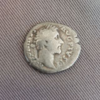 Denario Romano Antonio Pio