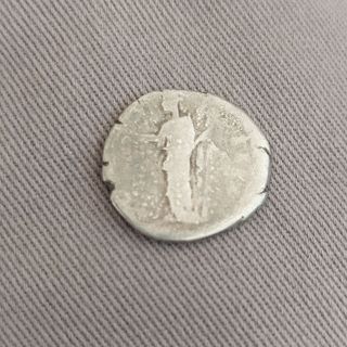 Denario Romano Antonio Pio