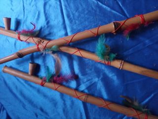 DISFRAZ DE INDIO Y REGALO