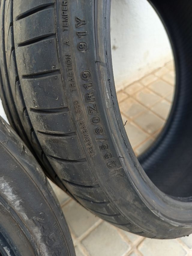 Neumáticos 255-30-19 91Y