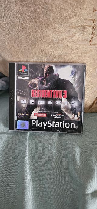 Resident evil 3 Nemesis PlayStation 1 pal españa