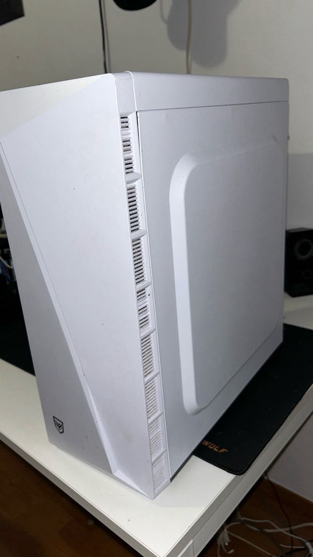 PACK PCGAMING CON PANTALLA