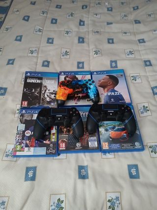 PS4 Slim 1TB+2 mandos y juegos
