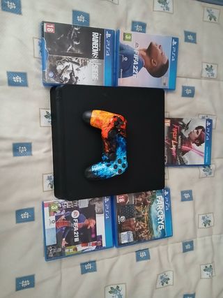 PS4 Slim 1TB+2 mandos y juegos