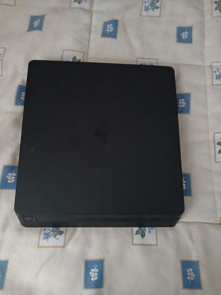 PS4 Slim 1TB+2 mandos y juegos