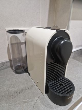 Cafetera Nespresso KRUPS
