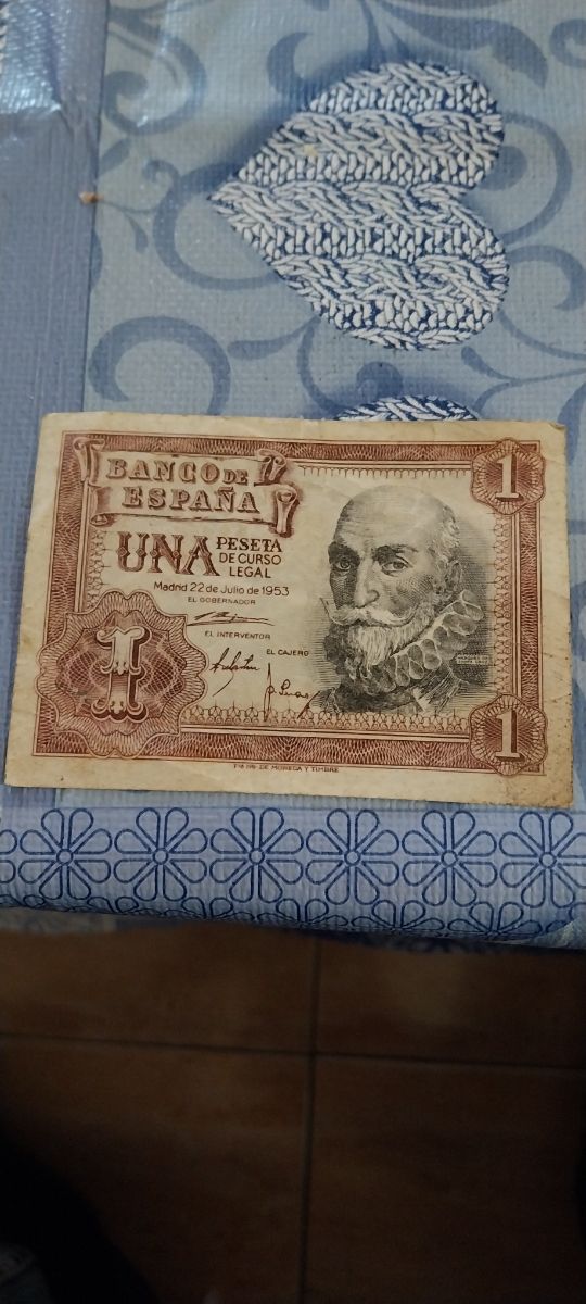 Una peseta en billete