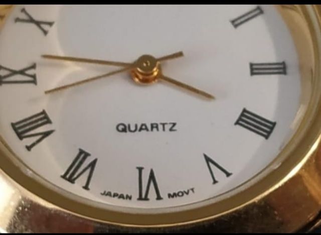 Reloj huevo de cerámica