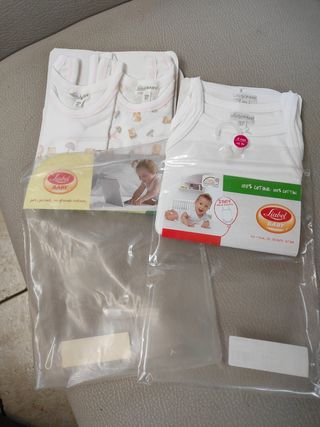 quattro body neonata  18 mesi