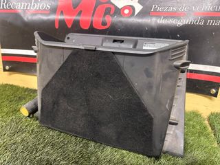 GUANTERA-TUBO-REJILLA-TAPA TOYOTA COROLLA VERSO R1