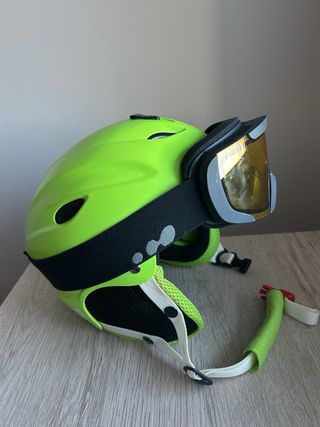Ropa ski niña  casco  gafas