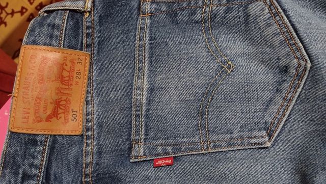 Pantalones Levi's Strauss CO 501