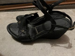 Sandalias negras