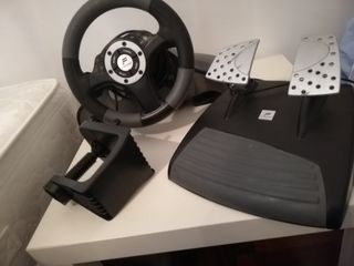Volante e Pedaliera PlayStation 2