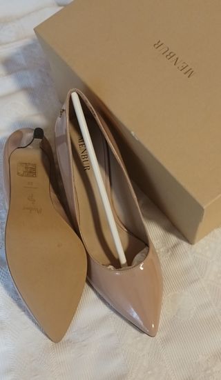 Zapatos de tacón a estrenar. Último precio. 