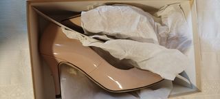 Zapatos de tacón a estrenar. Último precio. 