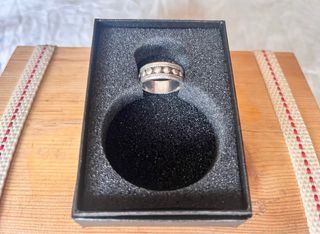 Anillo de acero