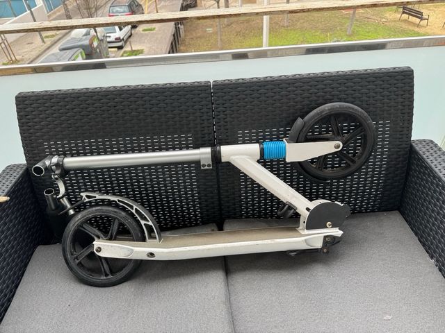 Patinete para niño o niña de 8 a 10 años