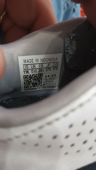 Scarpe calcetto Adidas predator bimbo taglia 28,5