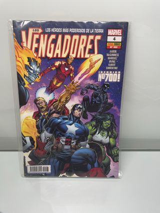 Grapa Vengadores Número 4 de Jason Aaron