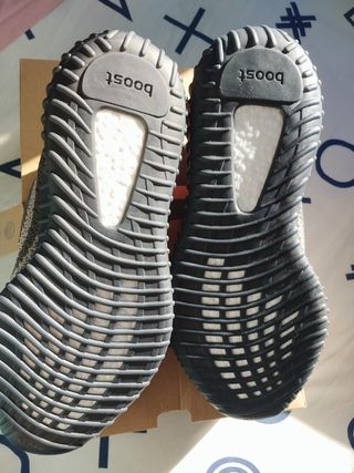  Adidas Yeeze 350 carbon beluga