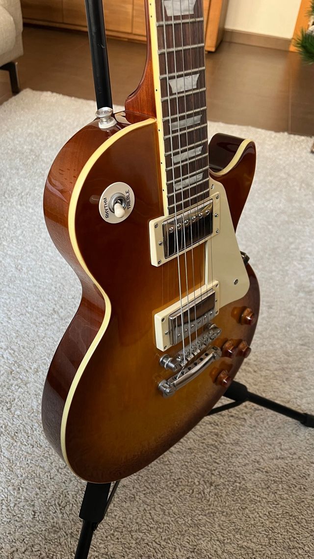 Guitarra Epiphone Les Paul Standard Honeyburst