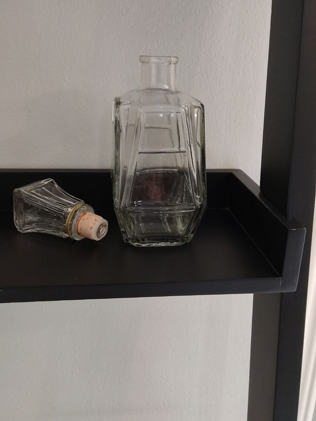 Juego licor copas botella y 1 bandeja