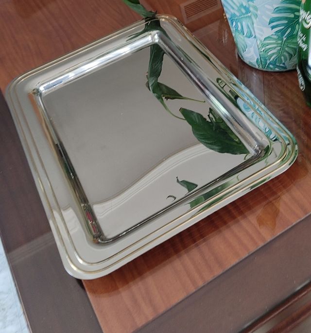 Juego licor copas botella y 1 bandeja