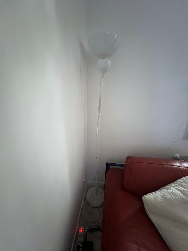 Lampara ikea blanca