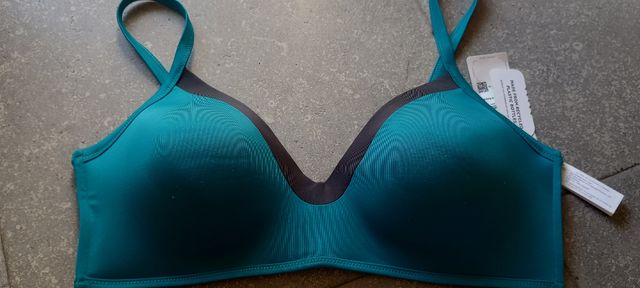 Sujetador de baño Sloggi a estrenar