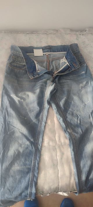 Pantalon tejano Dolce gabbana 