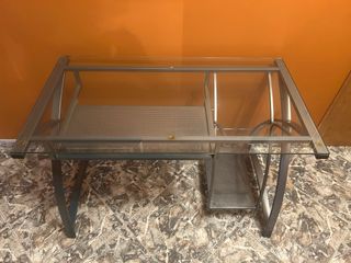 Mesa para ordenador.
